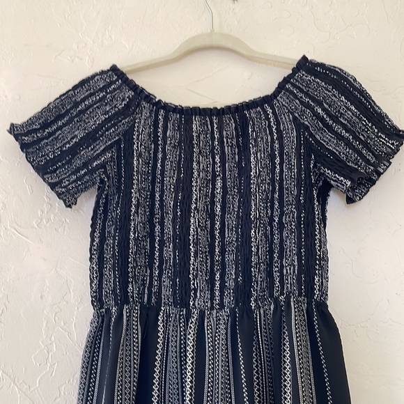 Off the Shoulder Jumpsuit - Picture 3 of 4